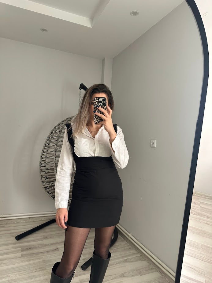 Gögüs Altı Siyah Mini Elbise