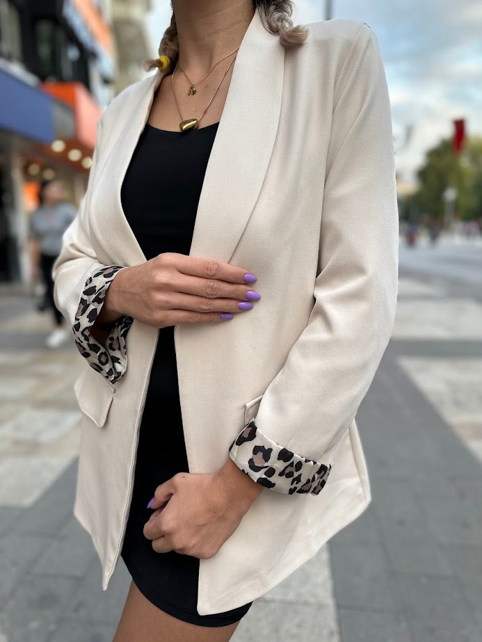 Leopar Detaylı Blazer