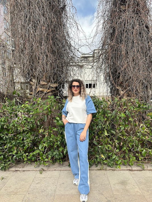 Denim Detaylı Takım
